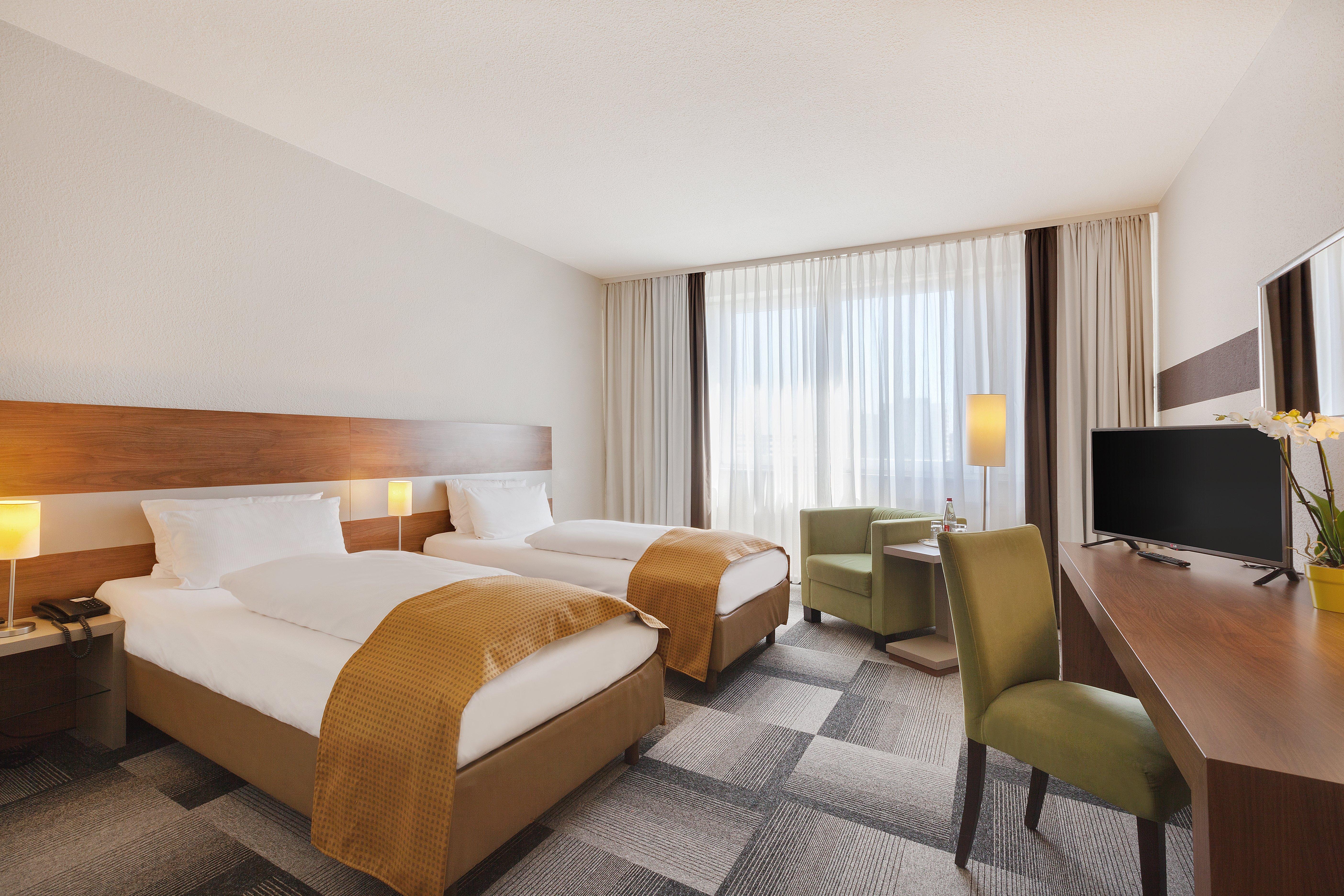 Hotel City-east Landsberger Allee 4*